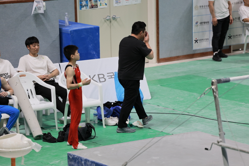 82131a1b1935d79bb2ab8f7ff5547ba71811000.JPG