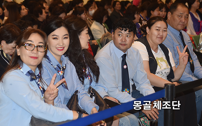 85cab4b60a41ed3dae5e48c222dc226f0723583.jpg