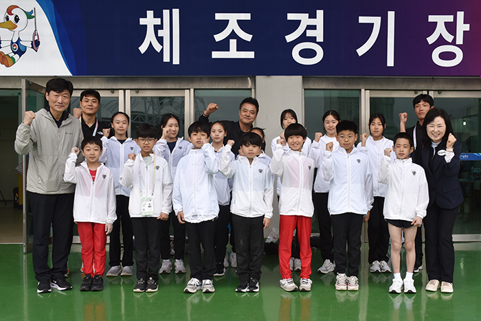 d111ed73ccee1a4140a05a0053ad278d1346171.jpg
